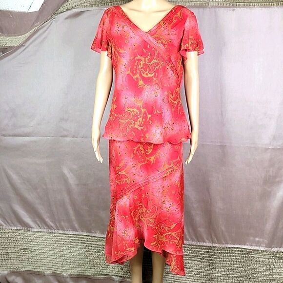STUDIO‎ I Pink Floral 2 Piece Skirt Set - Picture 1 of 12